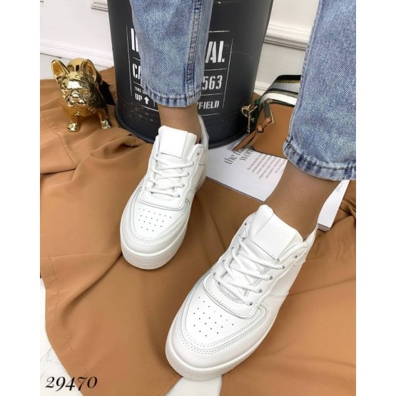 Кроссовки Air белые