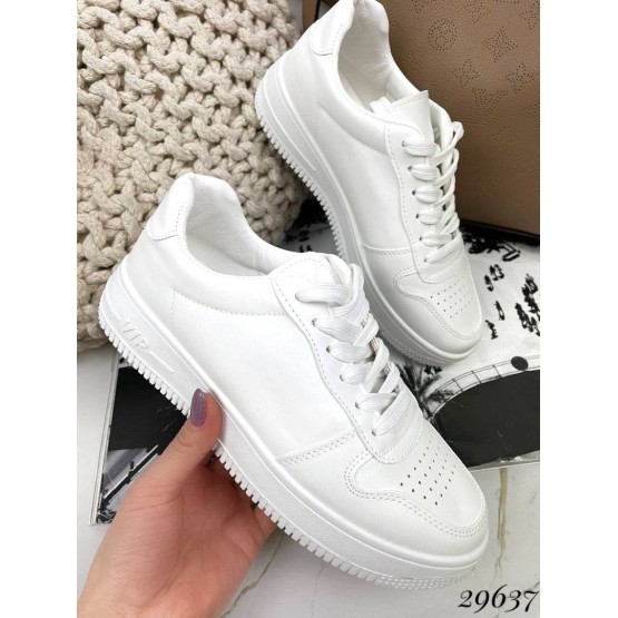 Кроссовки Air белые