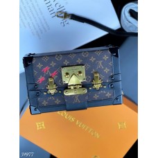 Сумка  чемоданчик мини оригинал LV