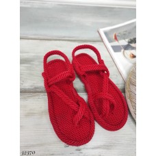 Босоножки через пальчик плетеные