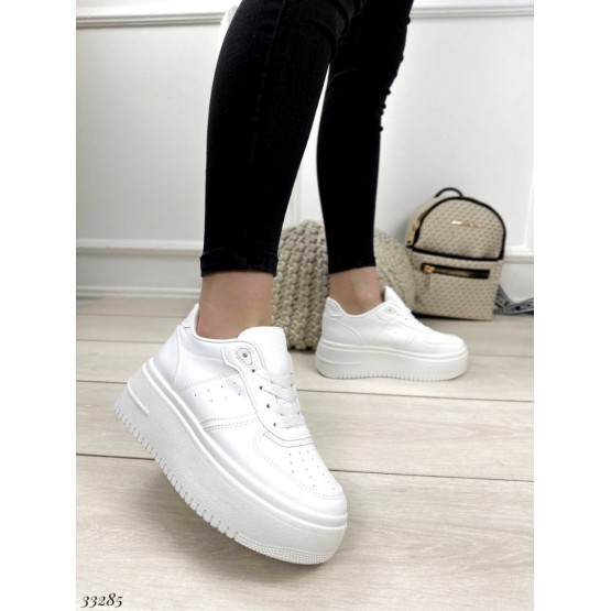 Кроссовки на высокой платформе