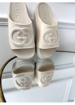 Шлепанцы на танкетке G*