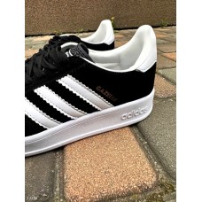 Кроссовки gazelle