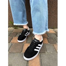 Кроссовки gazelle