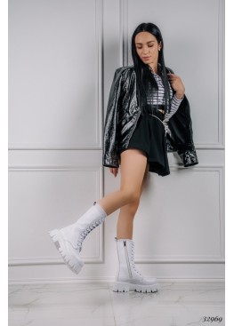 Кожаные ботинки берцы Nina Mi на тракторной подошве и шнуровке