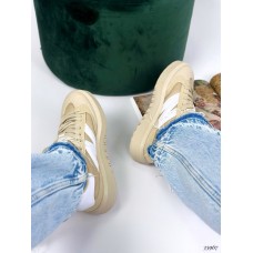 Кроссовки N