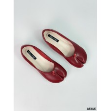 Балетки с разрезом Tabi