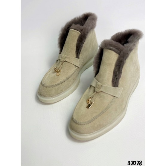 Натуральные лоферы