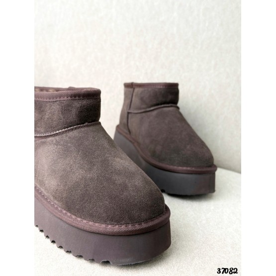 Натуральные угги