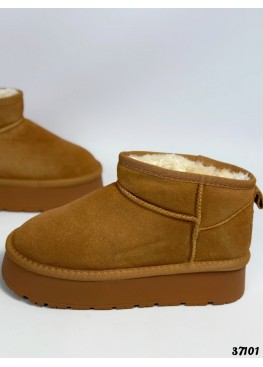 Натуральные угги