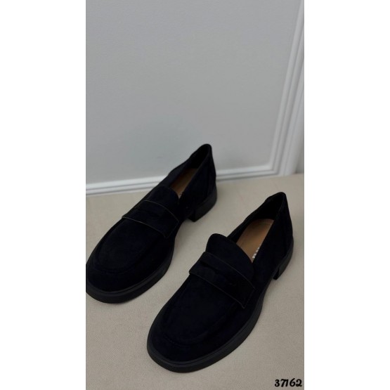 Туфли лоферы