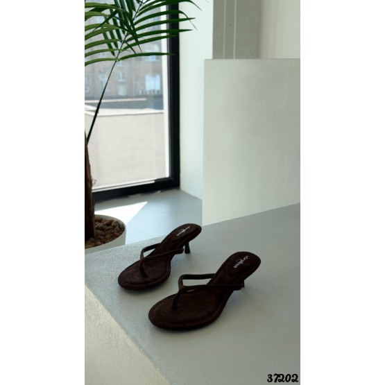 Шлепанцы вьетнамки