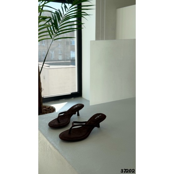 Шлепанцы вьетнамки