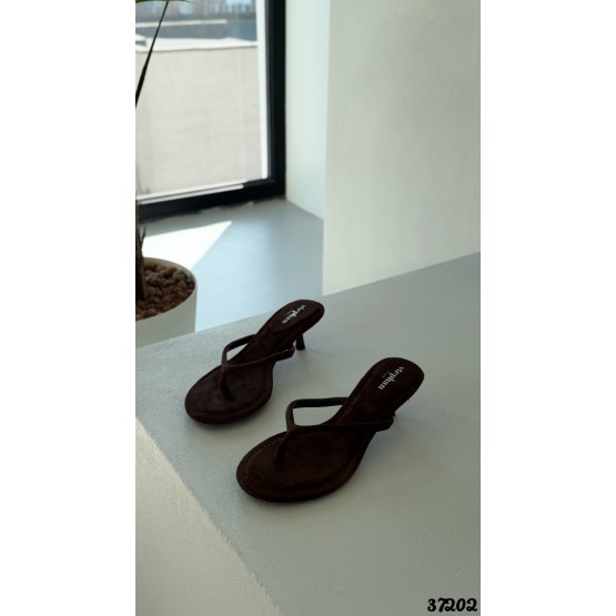 Шлепанцы вьетнамки