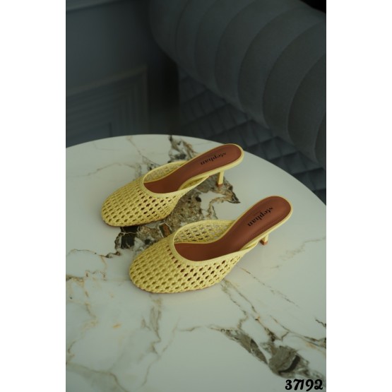 Плетеные мюли