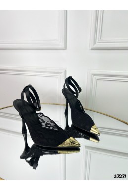 Кружевные туфли