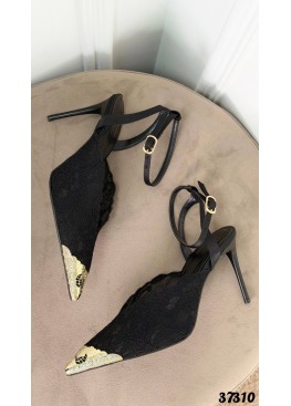 Кружевные туфли