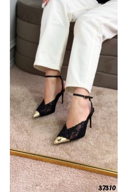 Кружевные туфли