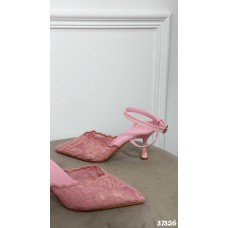 Кружевные туфли
